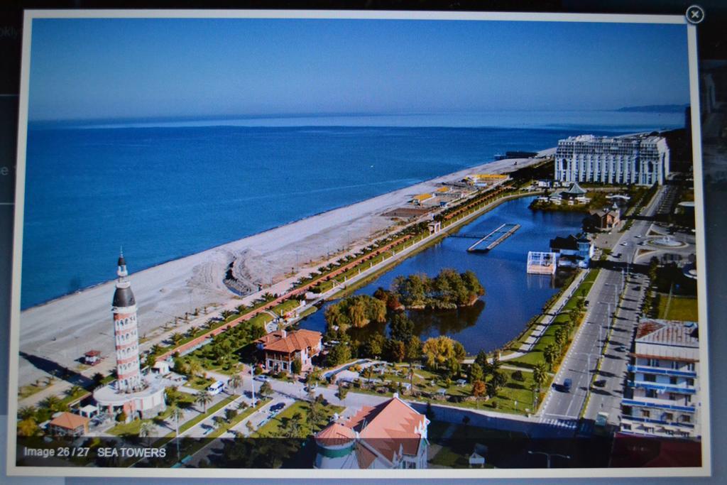 Orbi Towers Rooms Batumi Exterior foto